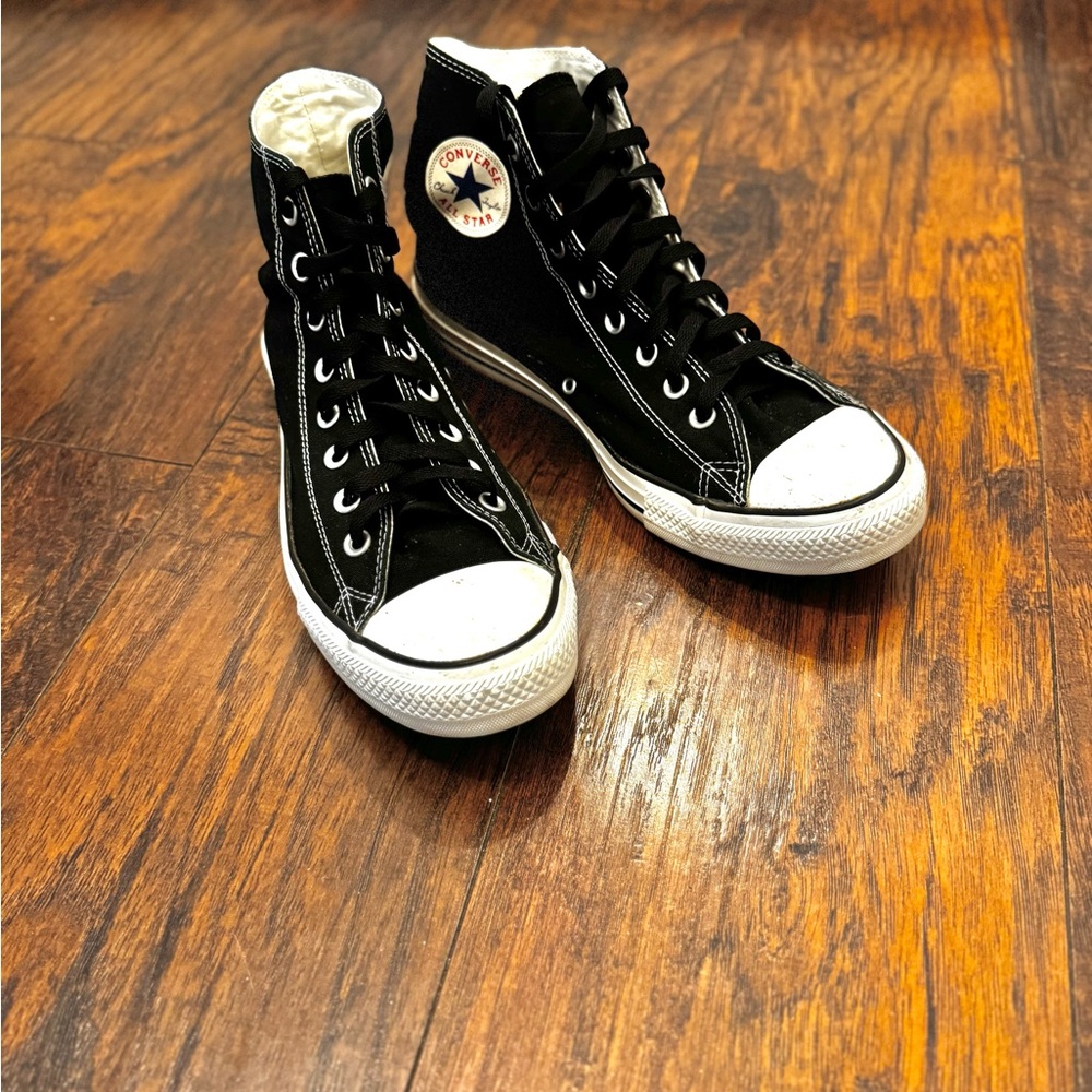 Converse Chuck Taylor Black High-Top Sneakers - 10.5